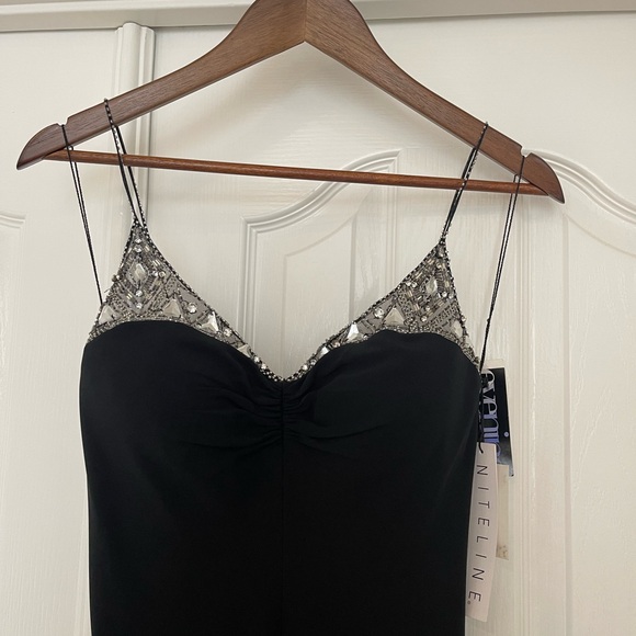 Niteline Black Long Evening Dress - Picture 3 of 10